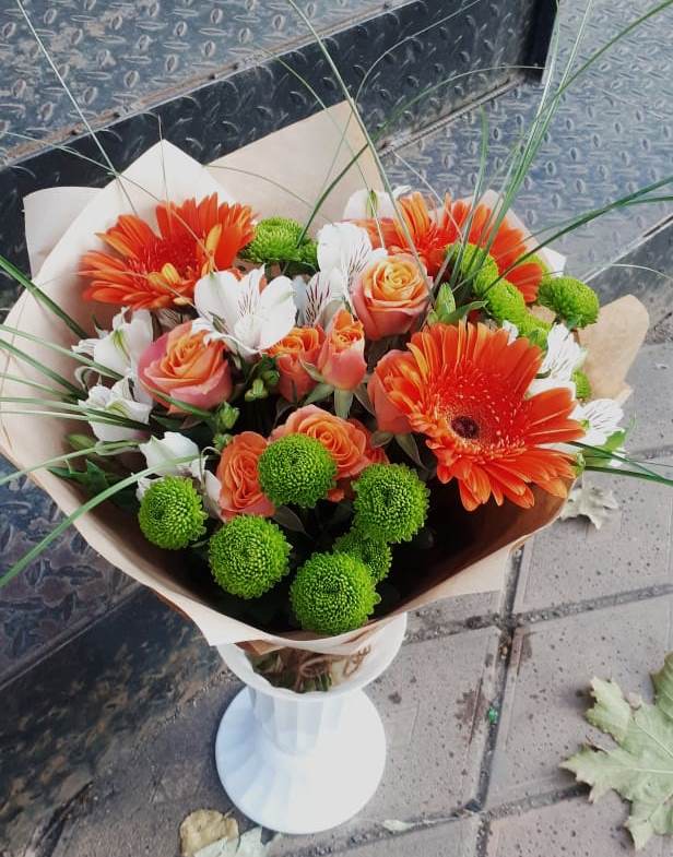 Букет цветов из: Герберы, Хризантемы, Альстромерии и Розы в Ульянино