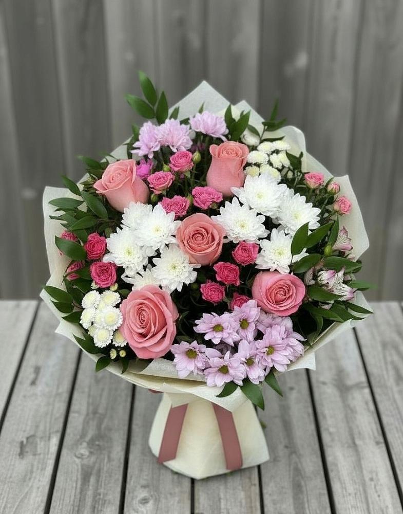 Букет цветов из: Альстромерии, Гвоздики, Розы и Хризантемы в Ульянино