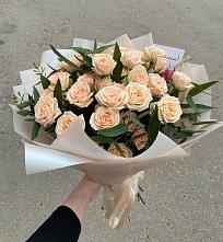 Букет Кремовые розы Латте в Ульянино