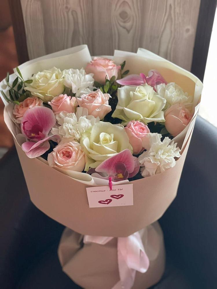 Букет цветов из: Орхидеи, Розы и Гвоздики в Ульянино