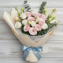 Букет цветов из:  Лизиантусы в Ульянино