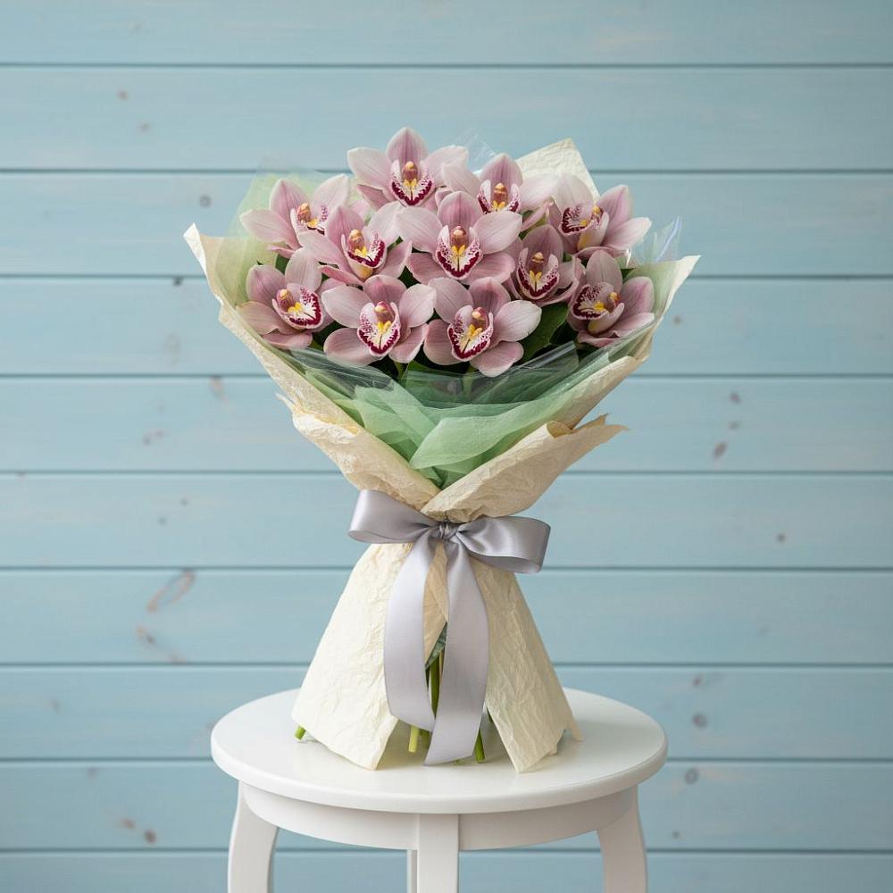 Букет цветов из: Орхидеи и Розы в Ульянино