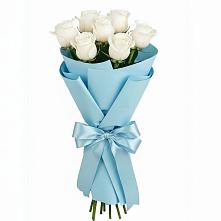 Букет 7 белых роз Проуд в Ульянино