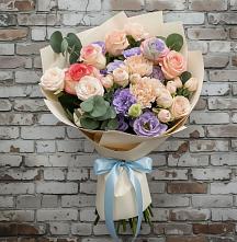 Букет цветов из:  Розы, Лизиантусы и Гвоздики #REPLACE_PRED# Ульянино