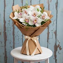 Букет цветов из:  Орхидеи и Розы в Ульянино